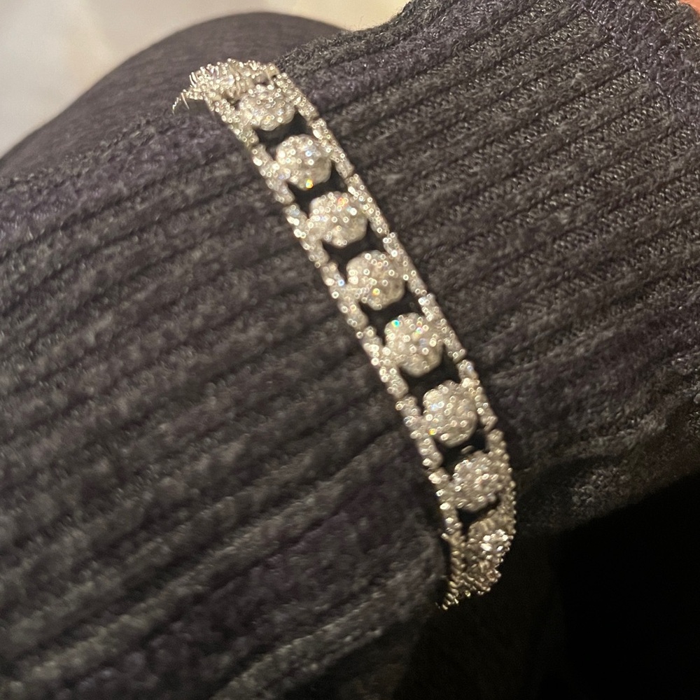 Elegant Silver Rhinestone Bracelet